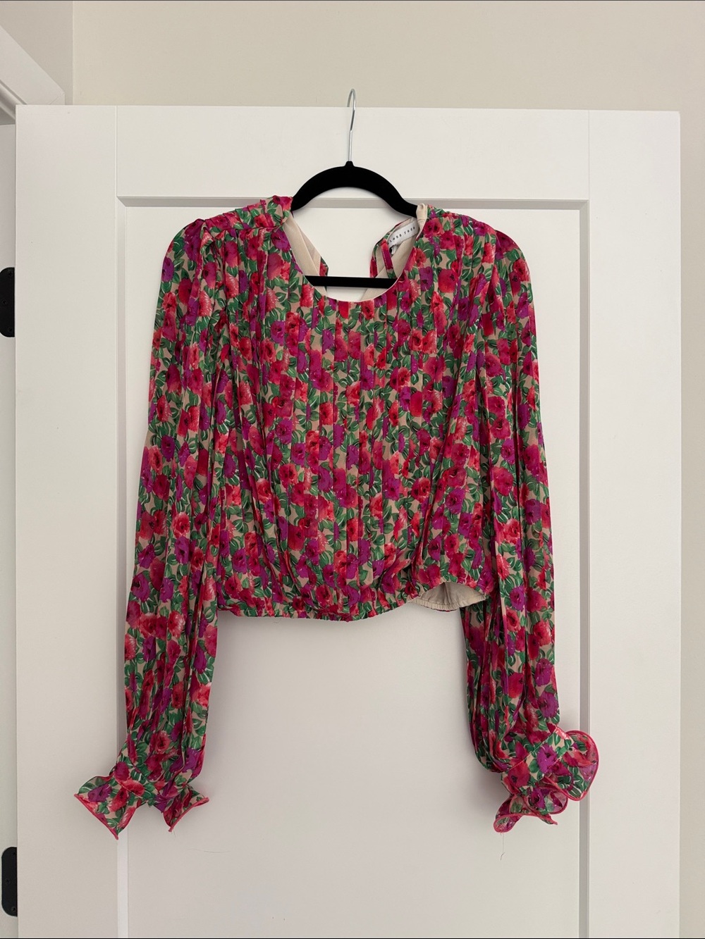Floral Pink Pleated Bubble Top - Picture 4 of 4